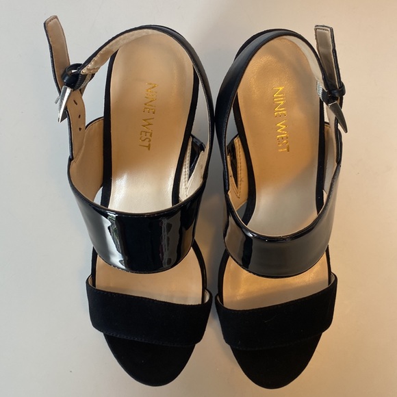Nine West Dreamz Black Leather and Suede Wedge Sandals (Size 8.5) - Picture 7 of 14